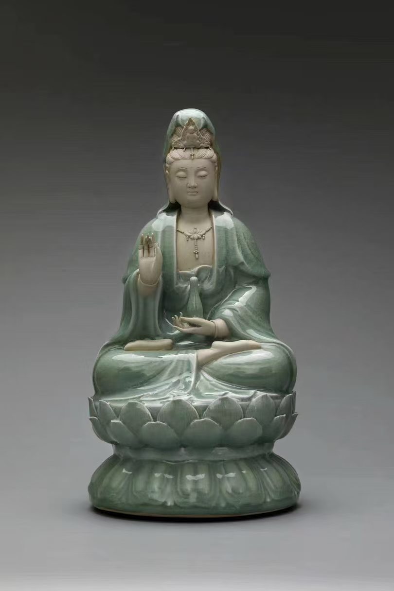 汝瓷豆绿釉·手工雕刻